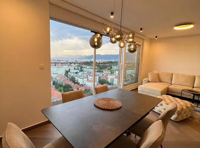 Touch The Sky Apartmán *